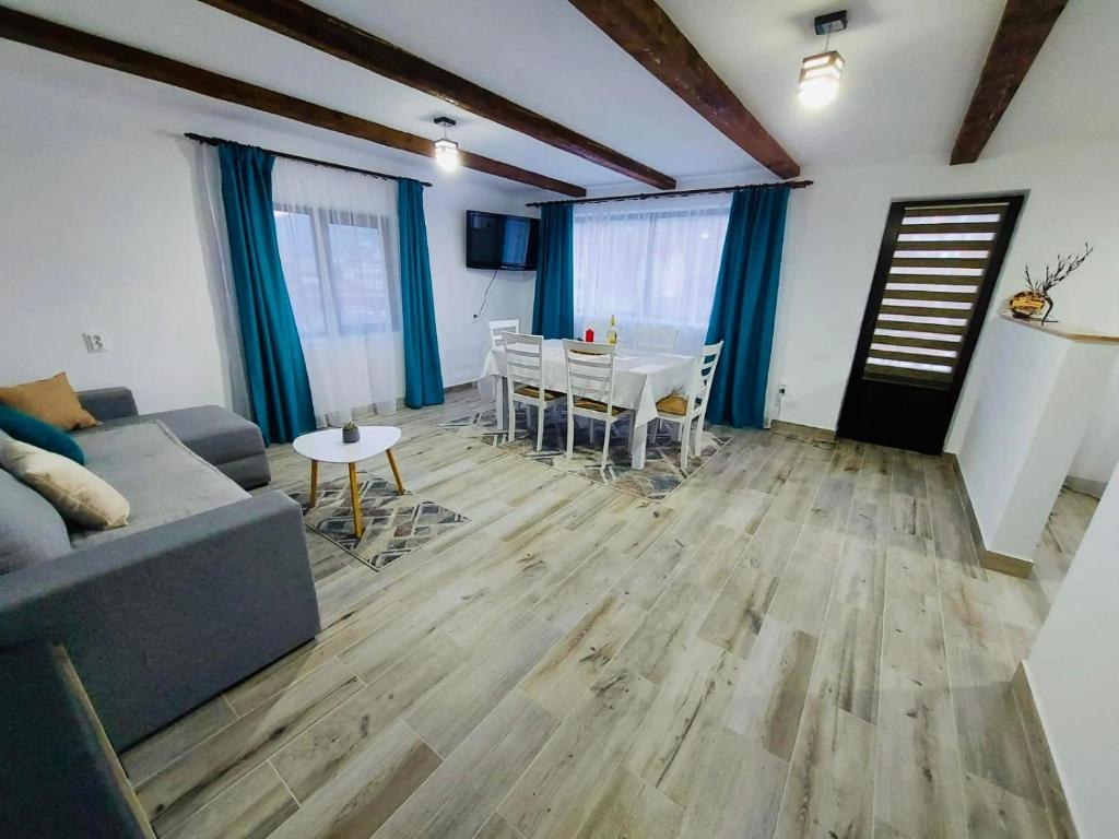 Casa Radu exterior view